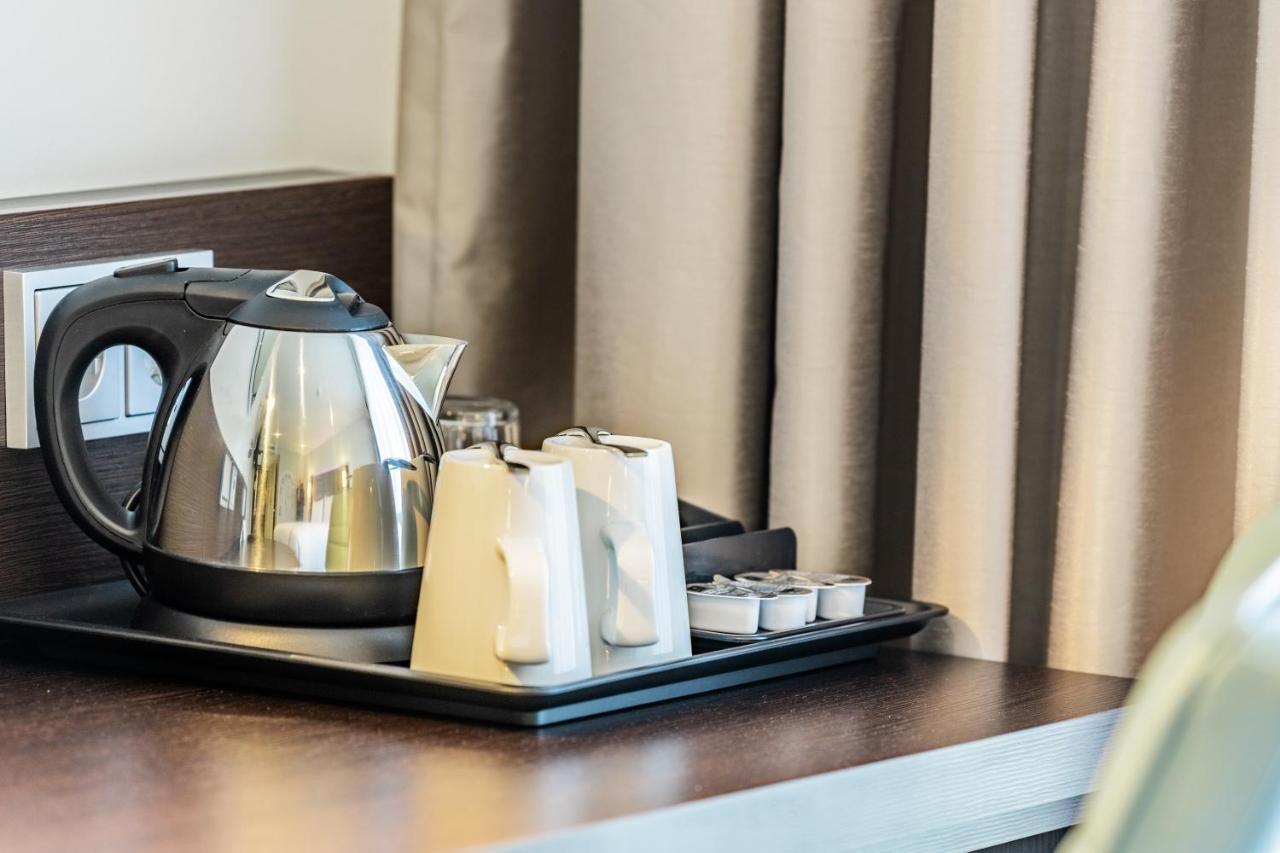 Premier Inn Frankfurt City Centre Frankfurt am Main ภายนอก รูปภาพ